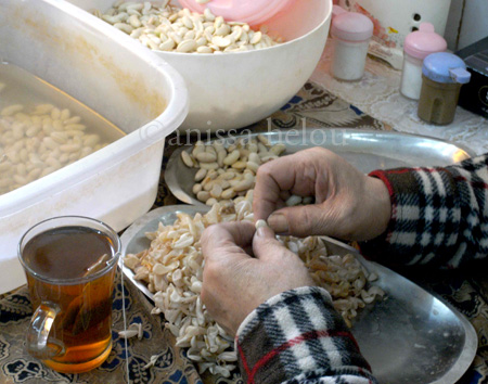 baghali ghatoh-peeling beans copy